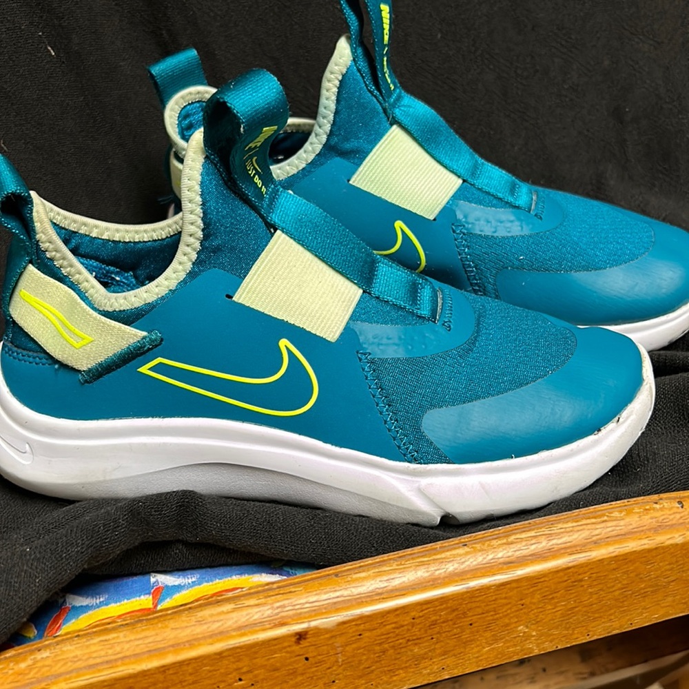 Nike kids shoes